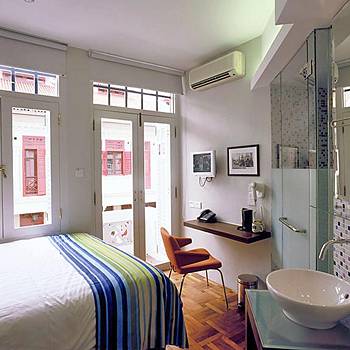 Guestroom