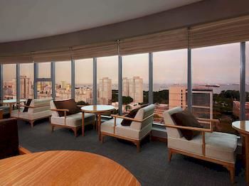 Hotel Lounge