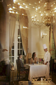 Couples Dining