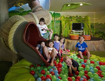 Childrens Play Area - Indoor