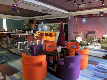 Hotel Bar
