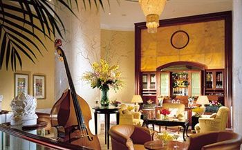 Hotel Lounge