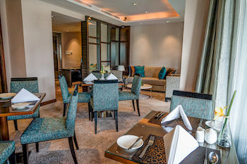 Hotel Lounge