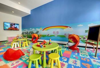 Childrens Play Area - Indoor