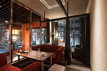Hotel Lounge