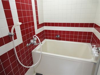 Deep Soaking Bathtub