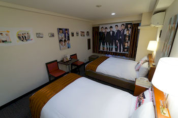Guestroom View