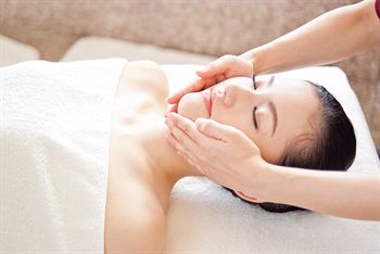 Facial