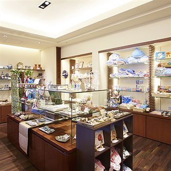 Gift Shop