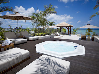 Sundeck