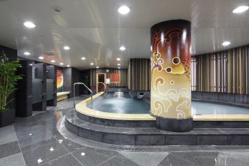 游泳池