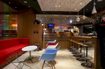 Hotel Lounge