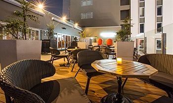 Hotel Lounge