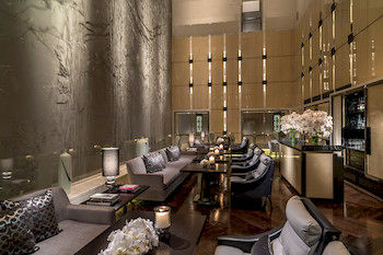 Hotel Lounge