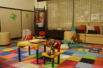 Childrens Play Area - Indoor