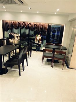 Coffee Shop