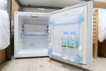 Mini-Refrigerator