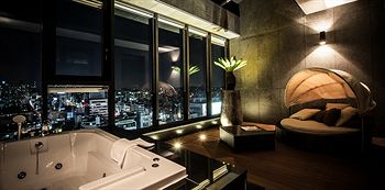 Jetted Tub