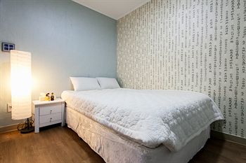 Guestroom View