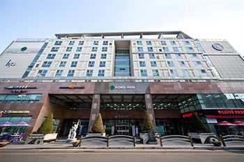 Hotel Front