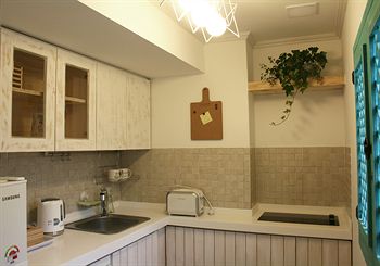 Snack Bar