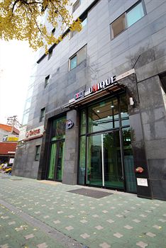 Hotel Front