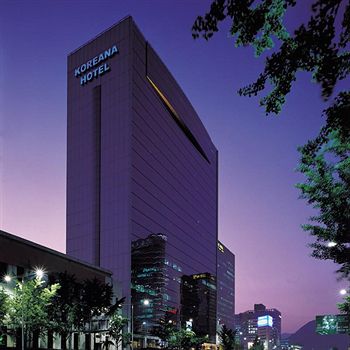 Hotel Front - Evening/Night
