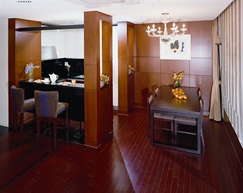 In-Room Kitchenette