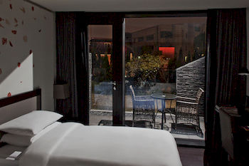 Guestroom View