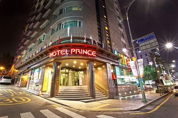 Hotel Front - Evening/Night
