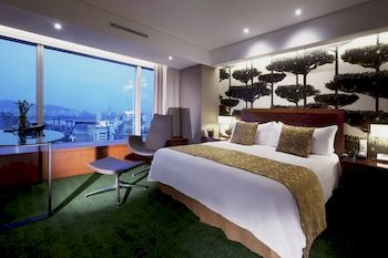 Guestroom View