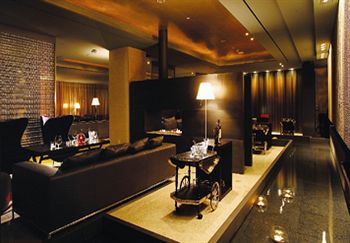 Hotel Lounge