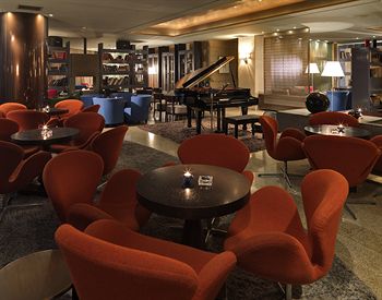 Hotel Lounge