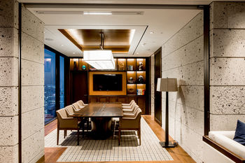 Executive Lounge