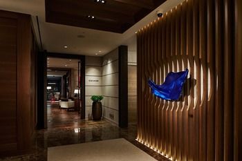 Executive Lounge