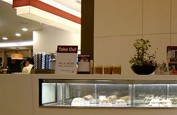Snack Bar