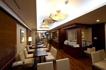 Executive Lounge