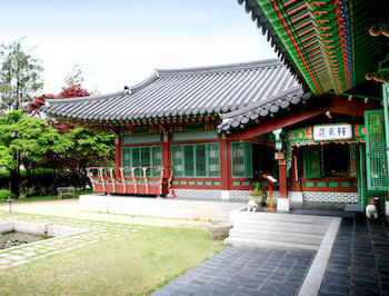 Hotel Front