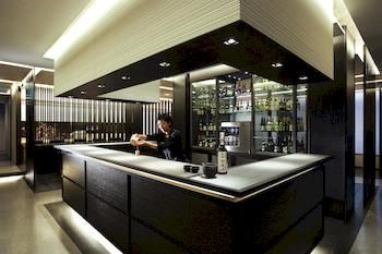 Hotel Lounge