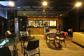 Cafe