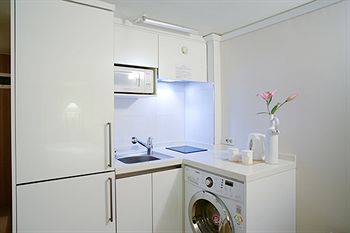 In-Room Kitchenette