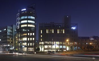 Hotel Front - Evening/Night