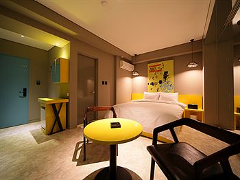 Guestroom