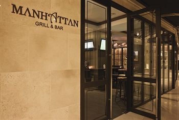 Hotel Bar