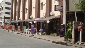 沃勒達廣場酒店 Varada Place