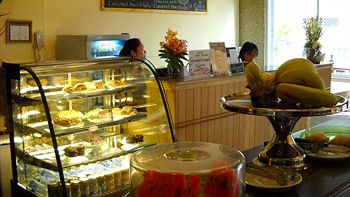 Coffee Shop