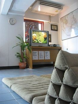 Executive Lounge