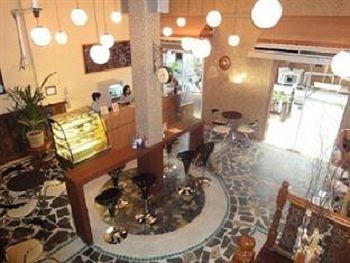 Hotel Bar
