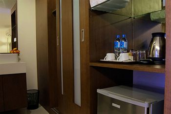 Mini-Refrigerator