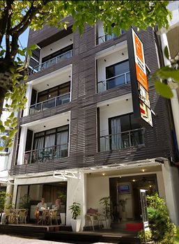 2C 普吉島公寓 2C Phuket Residence